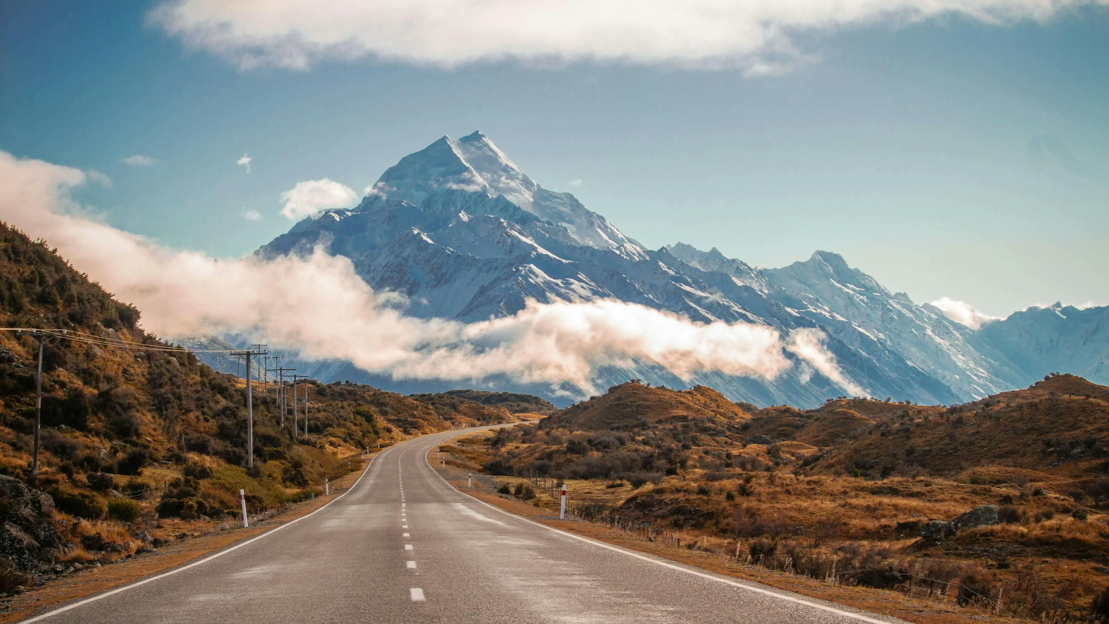 4 Must-See Stops on Your Queenstown to Christchurch Road Trip